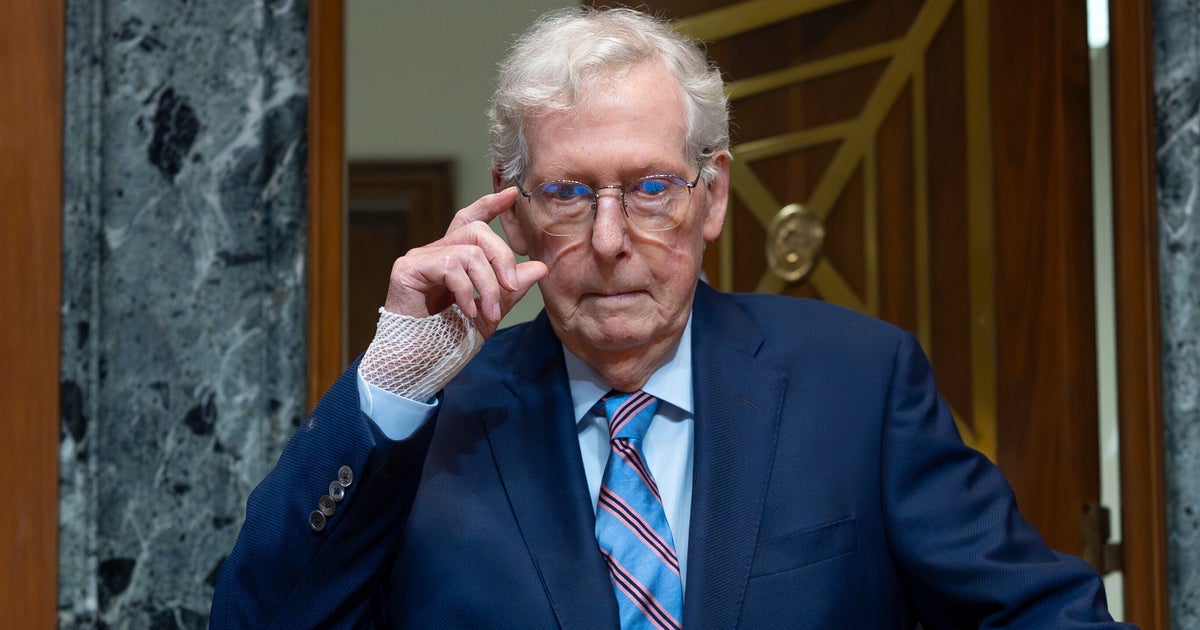 Kentucky Governor Urges Mitch McConnell to Provide Health Update