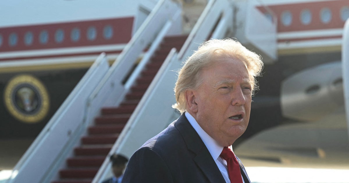 Trump Dodges Question On Why He's Suddenly Not Flying New Qatari Air Force One
