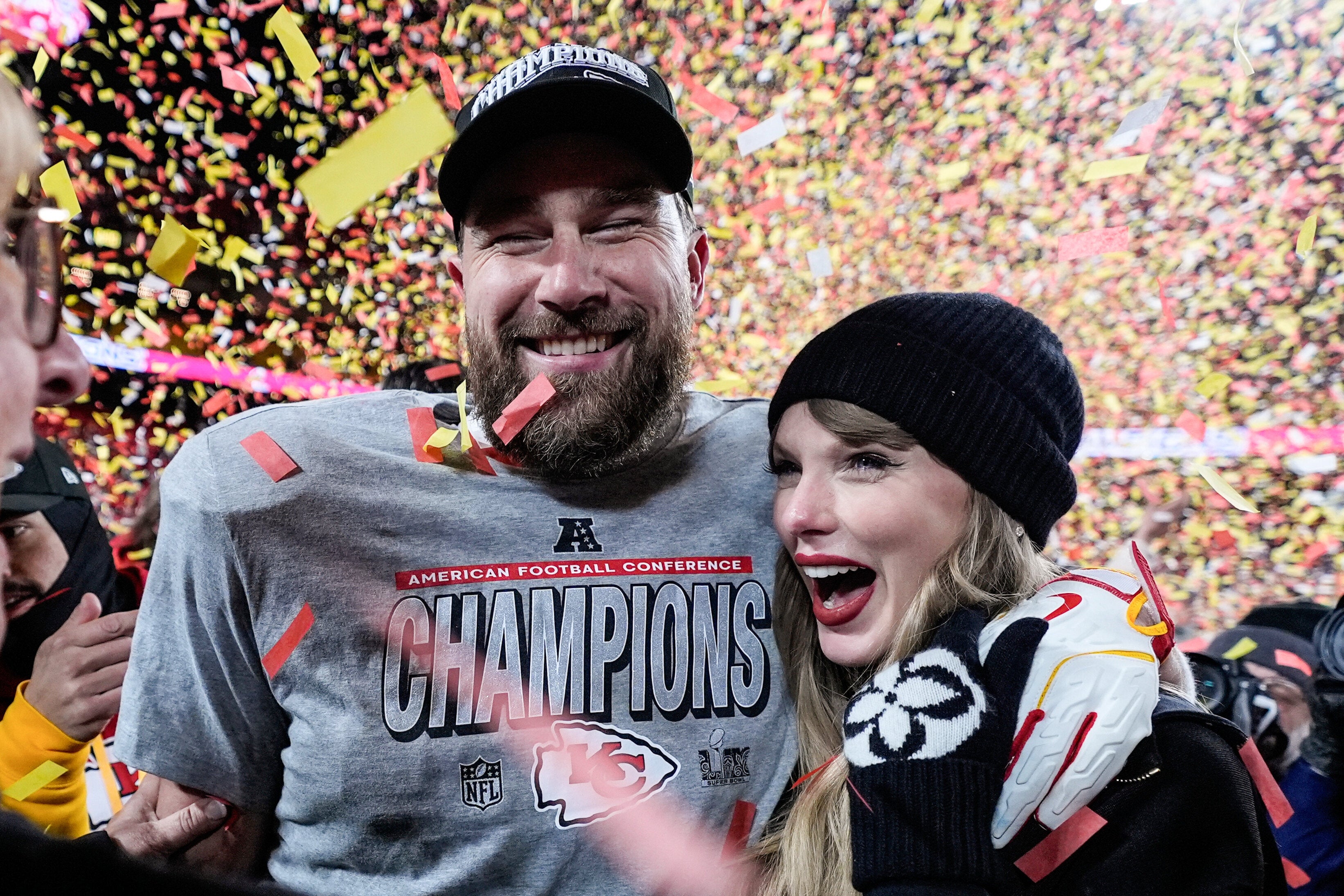 huffingtonpost.co.uk - Amy Glover - The Taylor Swift Wedding Detail An Expert Thinks Will Trend (And 2 That Won't)