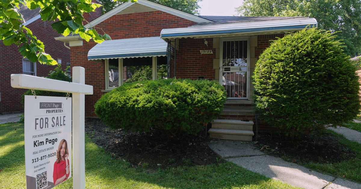 U.S. Home Prices Hit An All-Time High As Sales Slow And Mortgage Rates ...