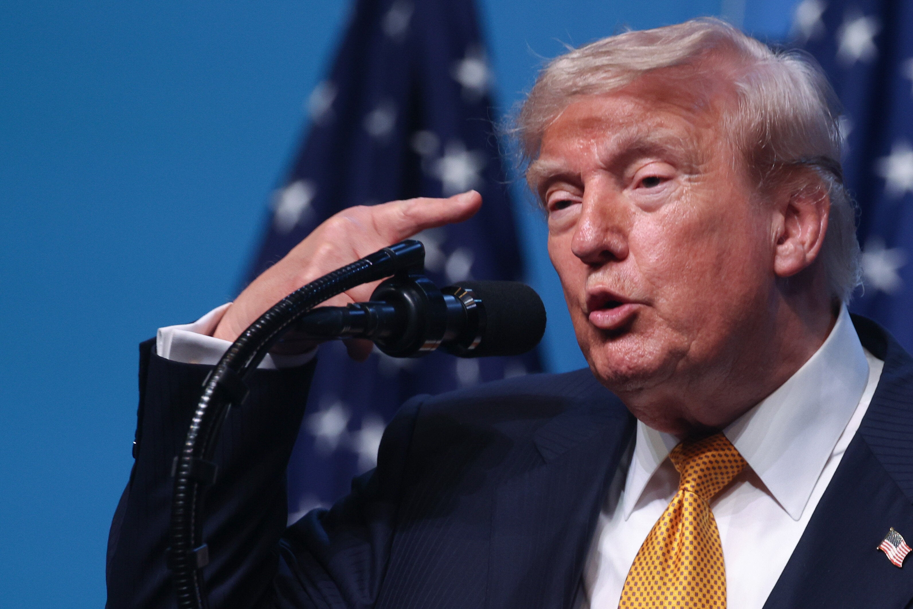 America Counting On Ignorant, Inattentive President To Save Us From Rogue AI