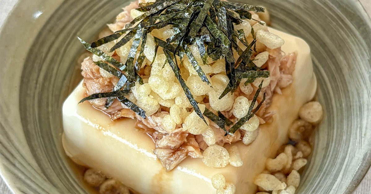 【冷蔵庫の豆腐で今すぐ作って！】のせるだけなのに大満足。簡単ツナと天かすの冷奴レシピ