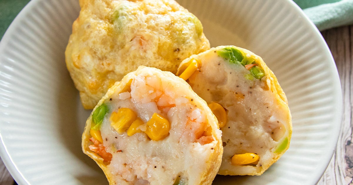 【油揚げにはコレ詰めるのが大正解】レンチンだけで完成!ふわふわ食感のごちそうおかず