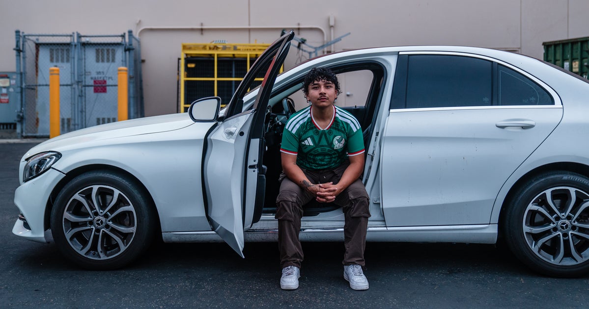 A 23-Year-Old 'ICE Chaser' Is Notorious Among Federal Agents. He Has No Plans To Stop.
