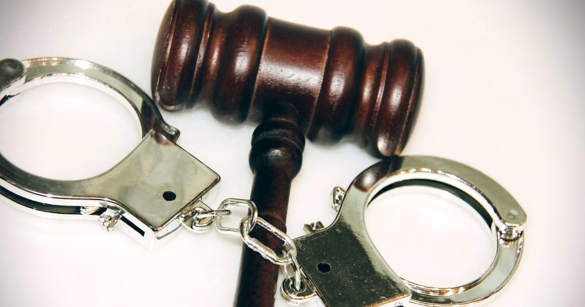 2 Illinois Teens Facing Murder Charges In Fatal Shootings Of 5 Family Members