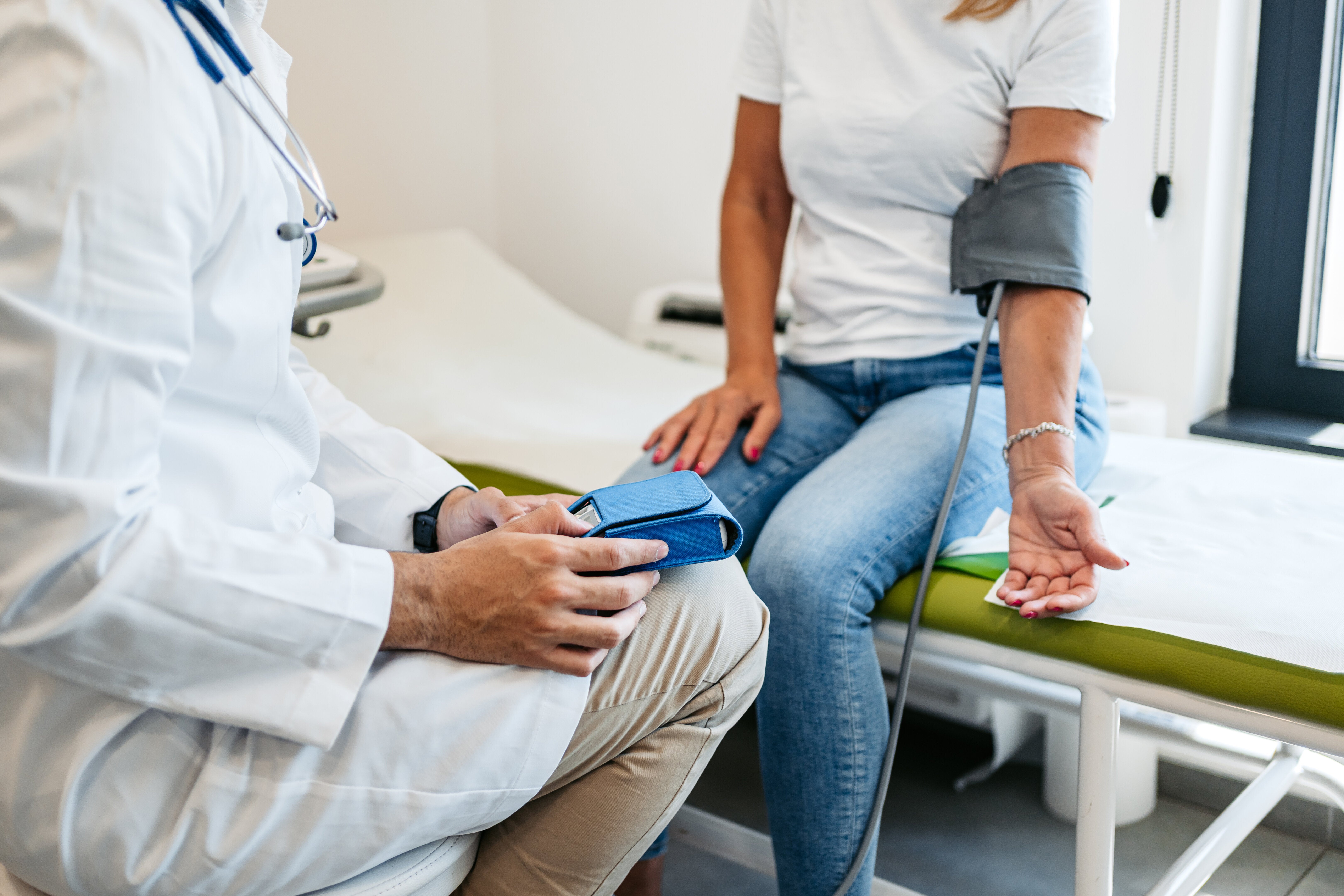 huffpost.com - Holland Haynie, M.D. - I'm A Doctor. This Part Of U.S. Health Care Is Quietly Being Normalized - And Patients Should Be Concerned.