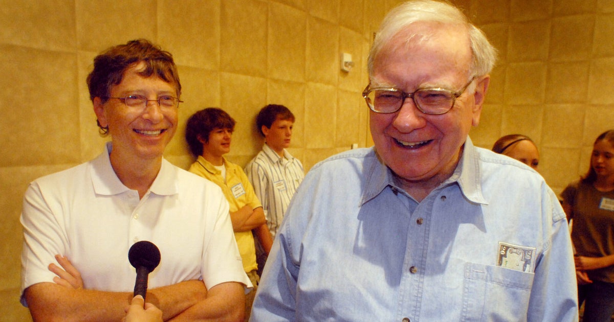 Warren Buffett Cuts Gates Foundation From Charitable Work ...