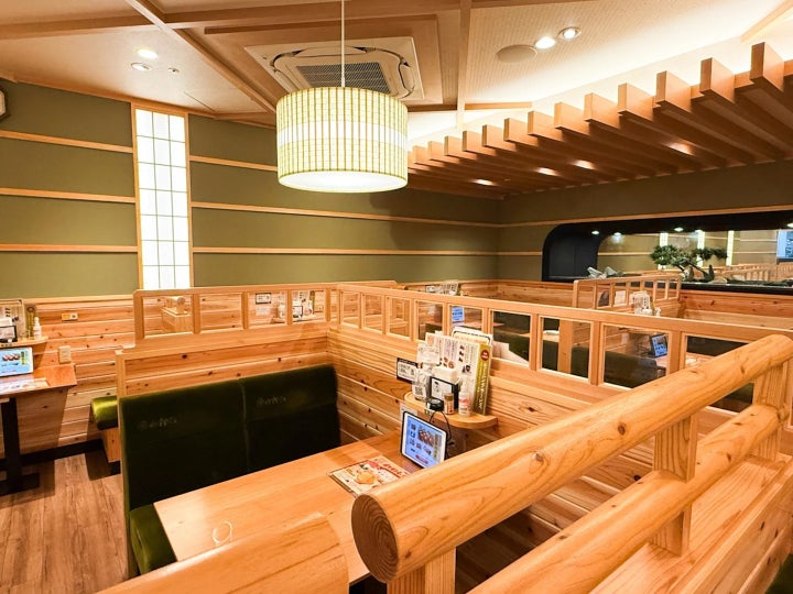 ゆったり過ごせる「おかげ庵」の店内