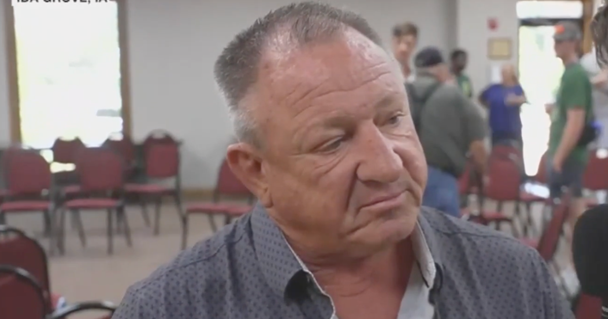 'Get Off That Topic': Trump Voter Blasts President's Election-Conspiracy Speech