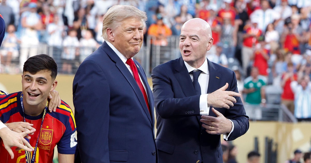 https://img.huffingtonpost.com/asset/6a5e2280160000db06398e28.jpeg?cache=BDZcOTK1qg&ops=1200_630