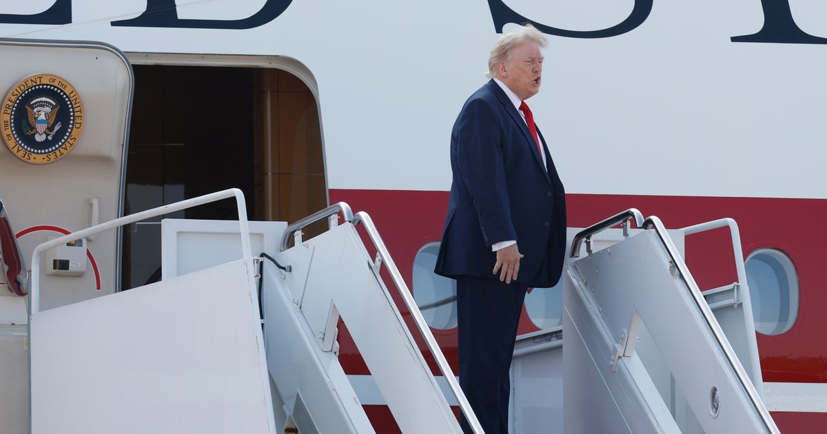 https://img.huffingtonpost.com/asset/6a5e7dfd1600000122398ee2.jpeg?cache=1kd7GygHOO&ops=1200_630