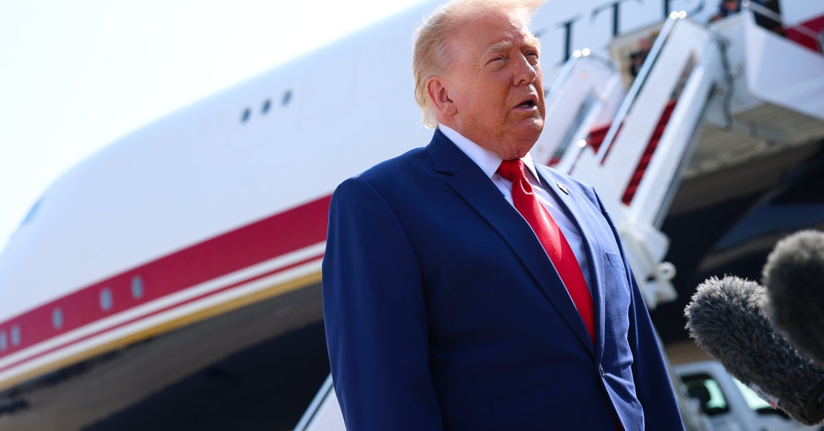 Trump Claims Fallen U.S. Soldiers Voiced Support For Ongoing Iran War