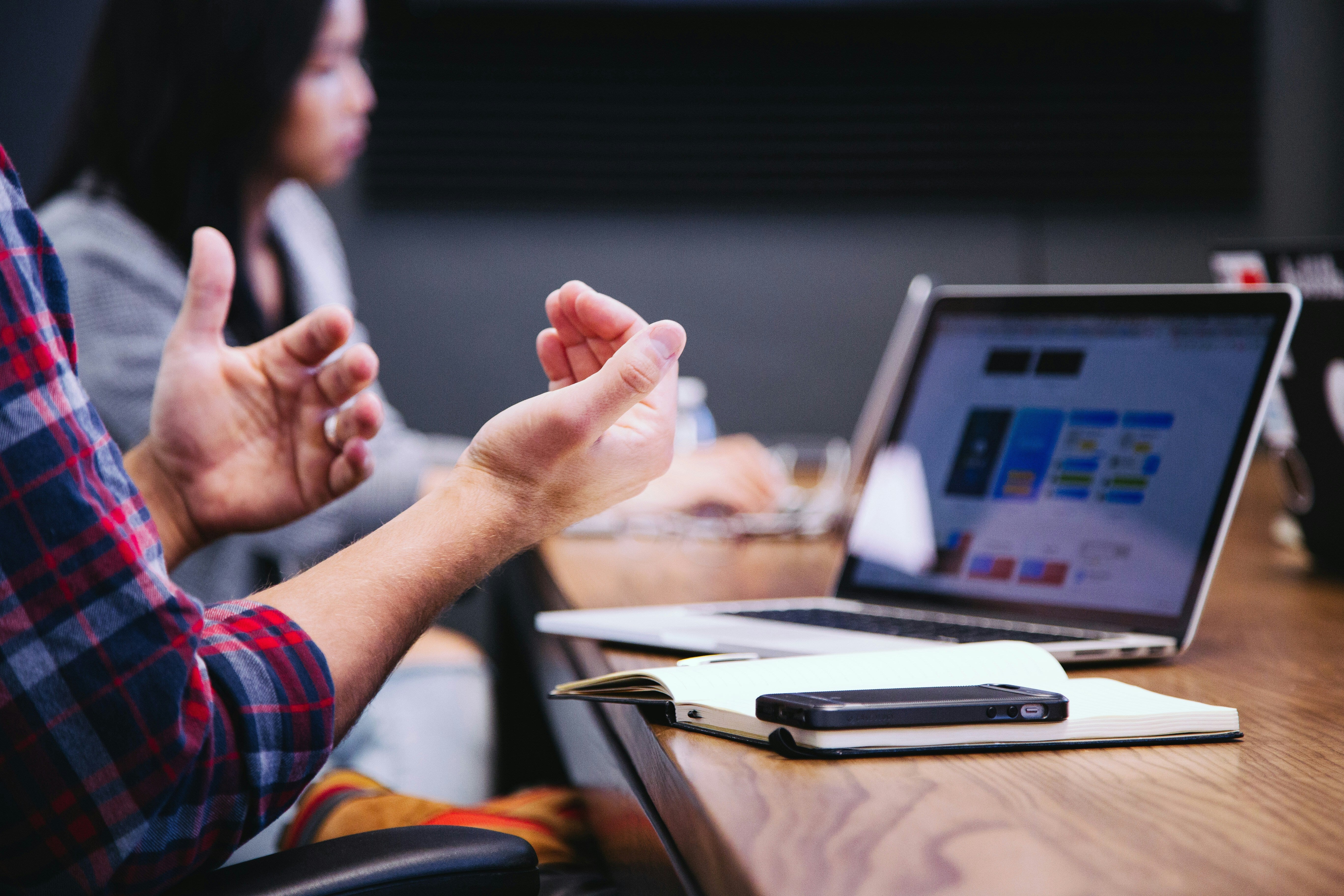 This Is The Healthiest Communication Style, According To Therapists