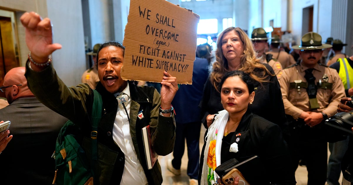 https://img.huffingtonpost.com/asset/6a63ce1a1b0000441c939505.jpeg?ops=1200_630