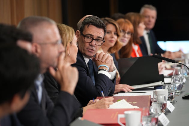 Andy Burnham holds a National Economic Council meeting at No 10 North last Friday.