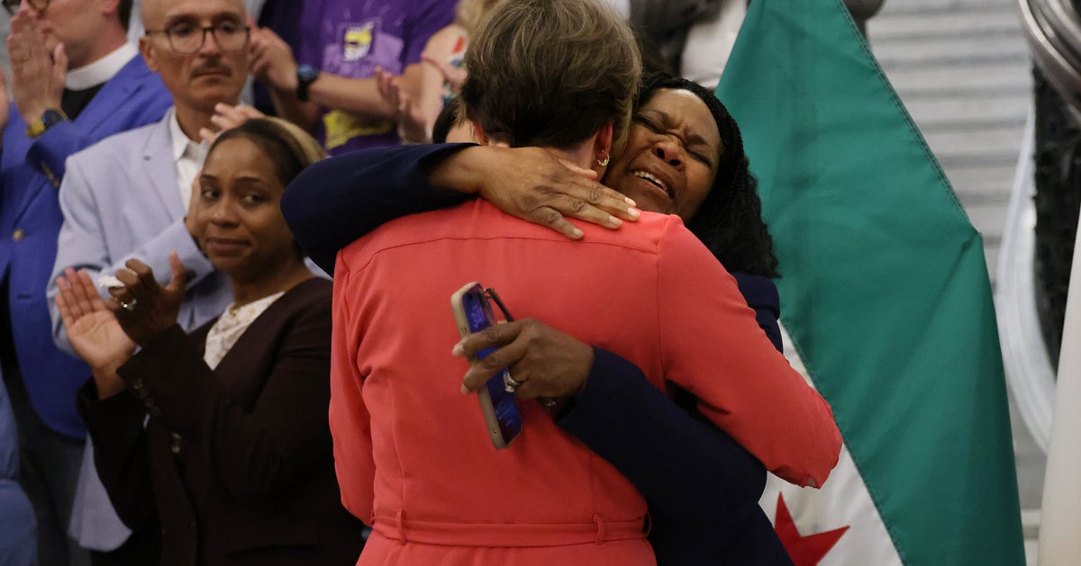 https://img.huffingtonpost.com/asset/6a67aa4f1b0000cb44939746.jpeg?cache=PdWk0dS5wj&ops=1200_630