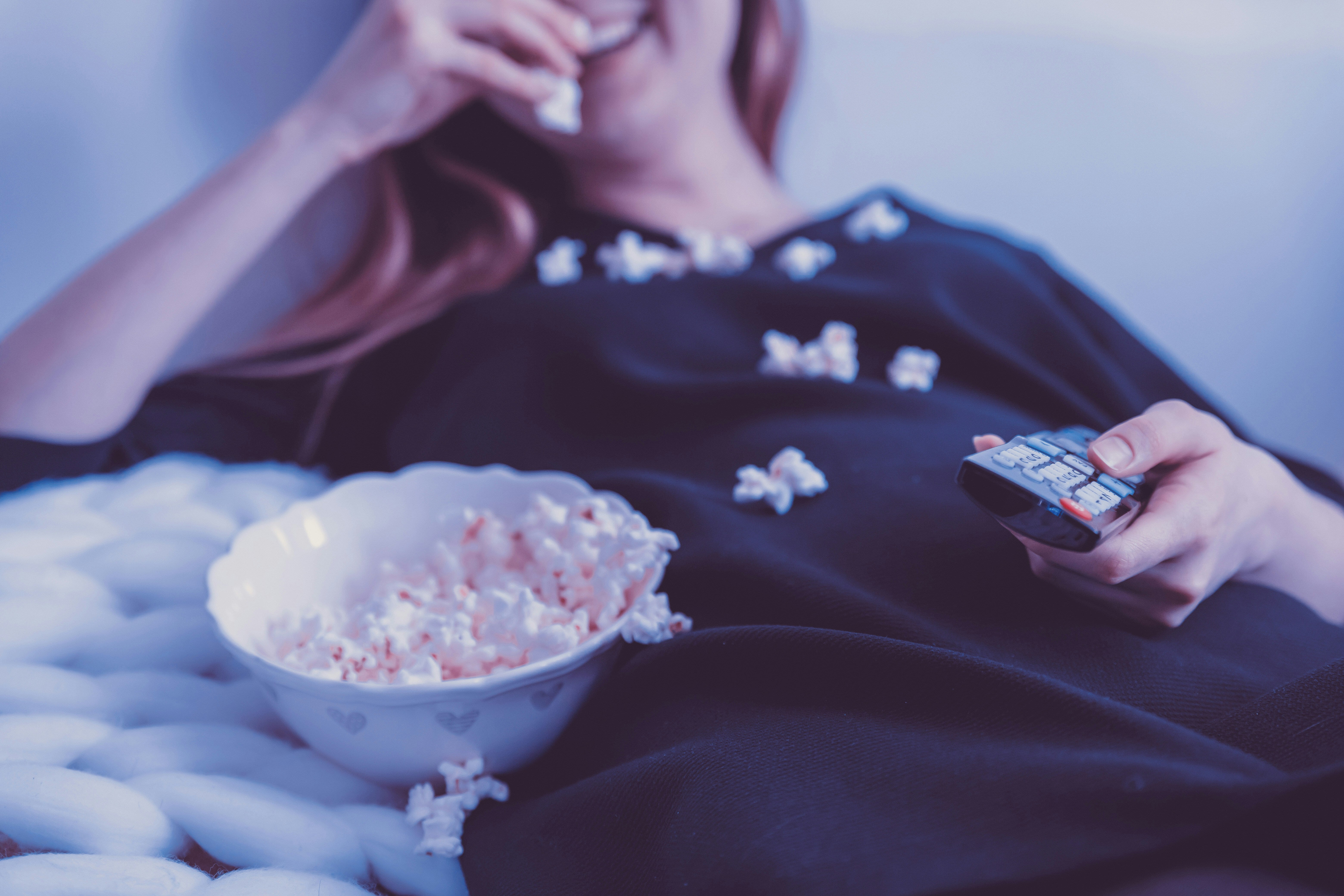 Binge-Watching TV Linked To Brain Differences Associated With Dementia