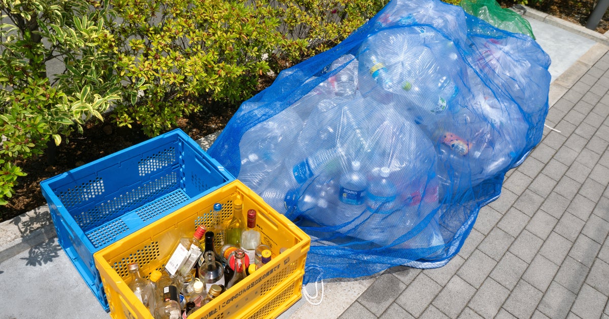 びんや缶のごみ、この捨て方が「一番困る」。工場長から「回収してこないで」も。ゴミ清掃芸人