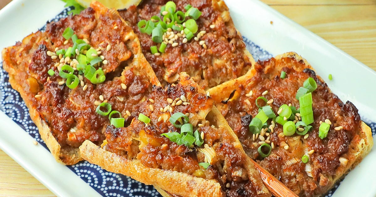 「これ作るためだけに油揚げ買うわ」「塗って焼くだけでウマすぎ」夏にうれしい火を使わない簡単おかずレシピ