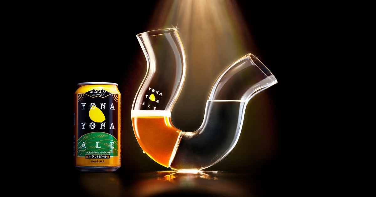 「ビールだけ飲むと倒れるグラス」が誕生。水も飲まざるを得ない斬新アイデア、実際に試してみた