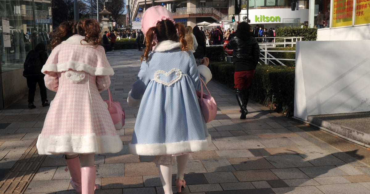 きゃりーぱみゅぱみゅ、16歳当時の“原宿スナップ”に反応⇨リボン&水玉コーデに「今も昔もファッションモンスター」の声