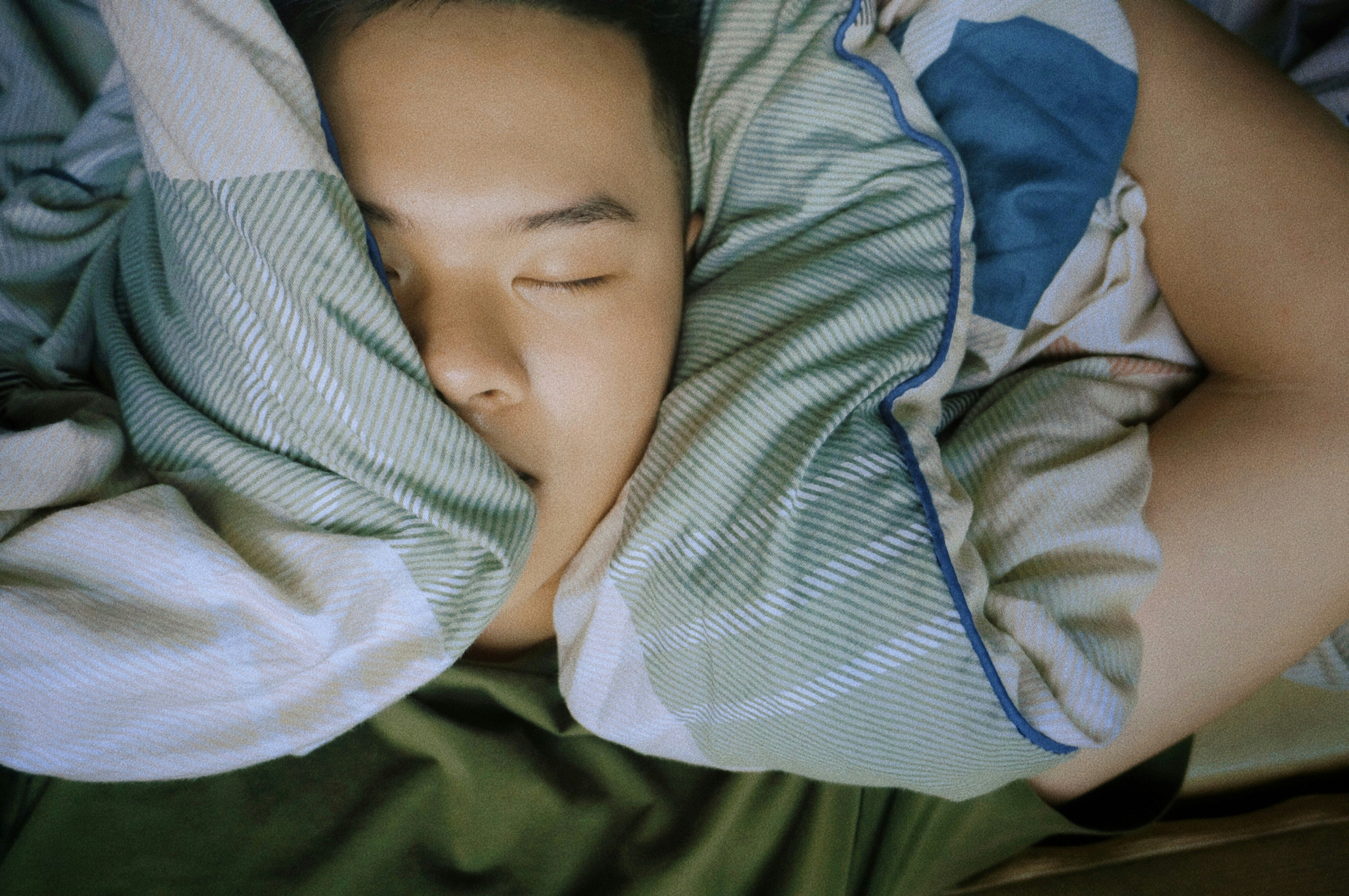 It Turns Out Sleep Apnoea May Be Linked To A Thyroid Disorder