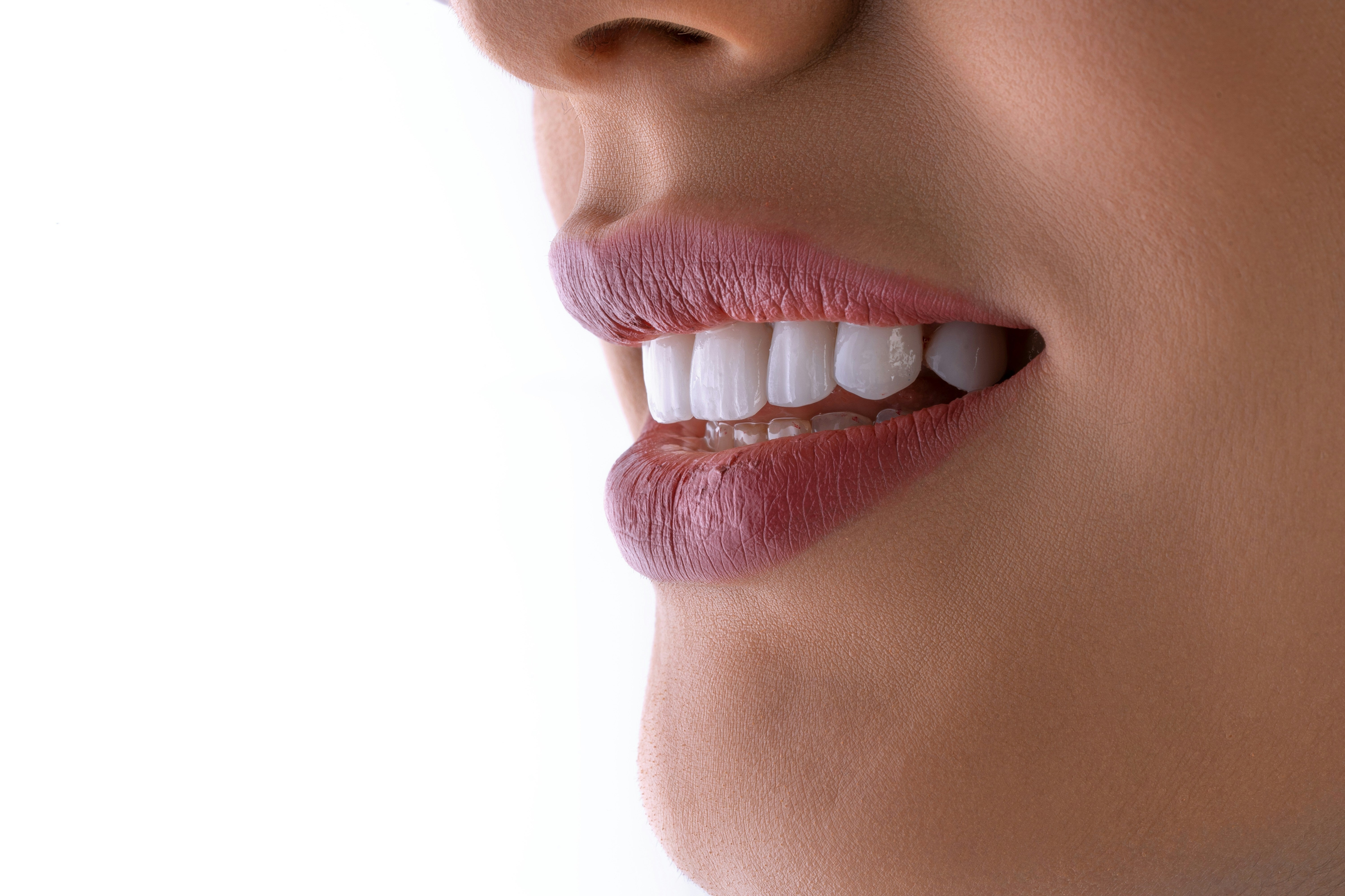 4 Reasons We Get 'Heatwave Teeth' (And What To Do About It)