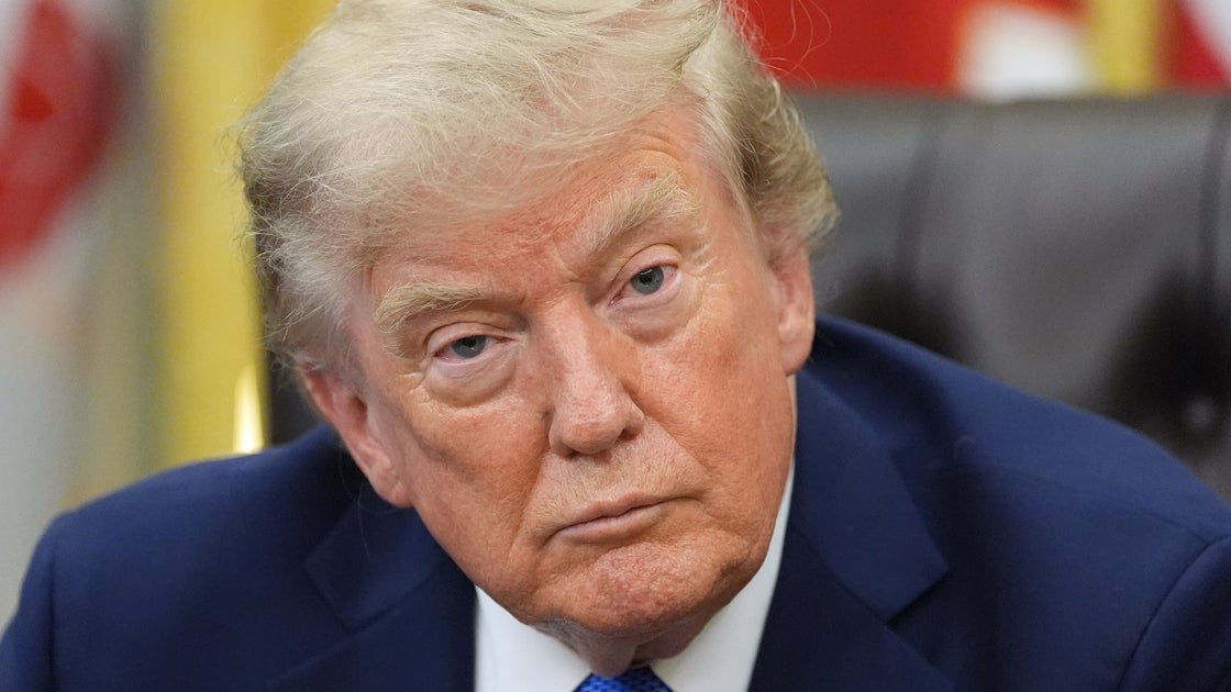 White House Press Secretary admits she has not passed the bar exam