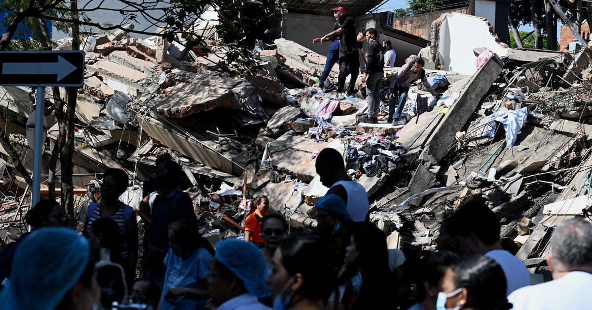 Powerful 7.4-Magnitude Earthquake Kills More Than 110 In Western Colombia Powerful 7.4-Magnitude Earthquake Kills More Than 110 In Western Colombia