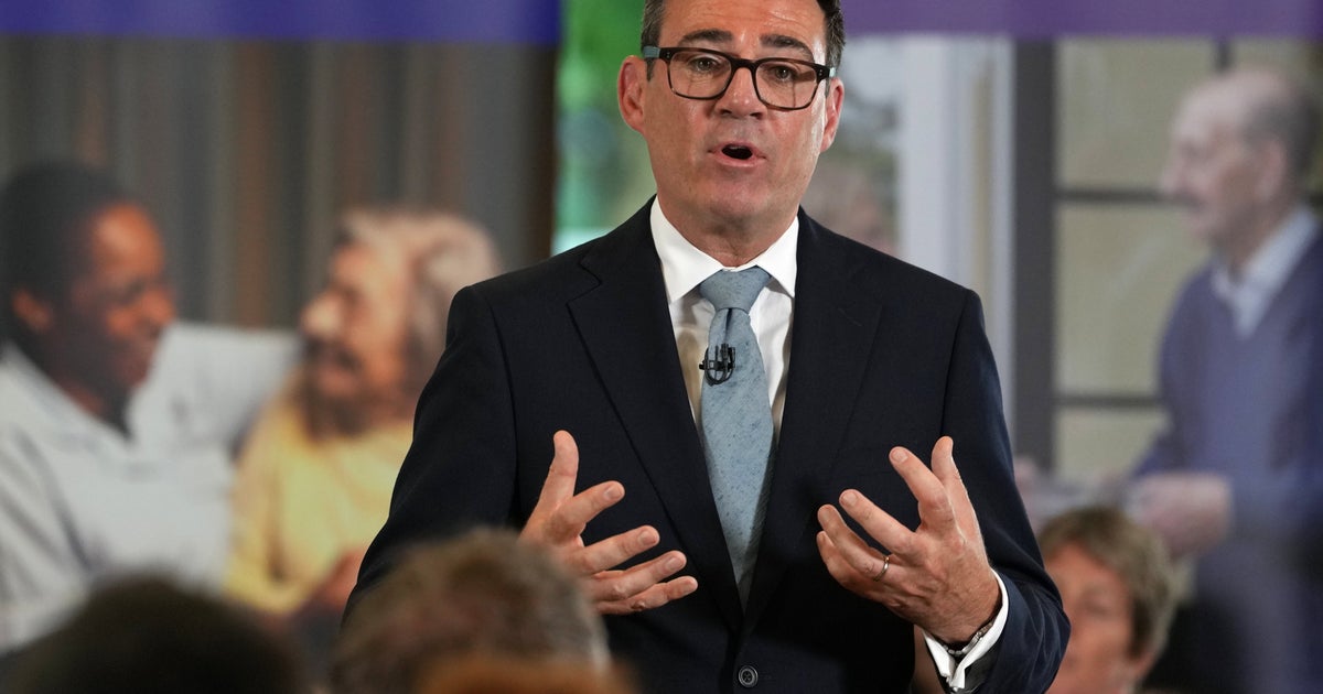 Burnham and Badenoch climb in polls as UK politics edges to two-horse race
