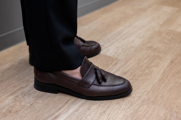 パンツは裾上げ済み