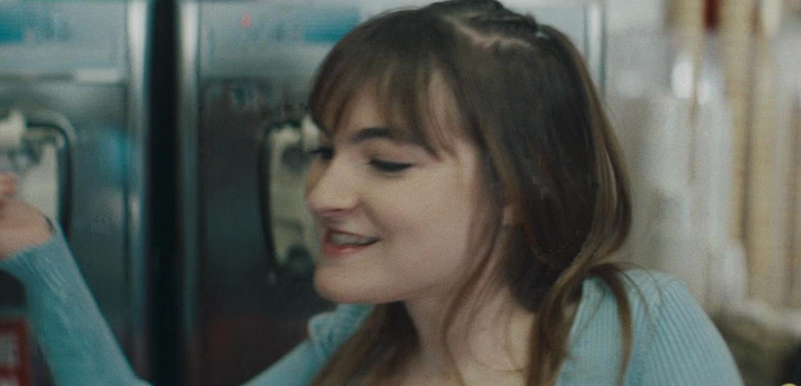 Ivy Wolk in Anora