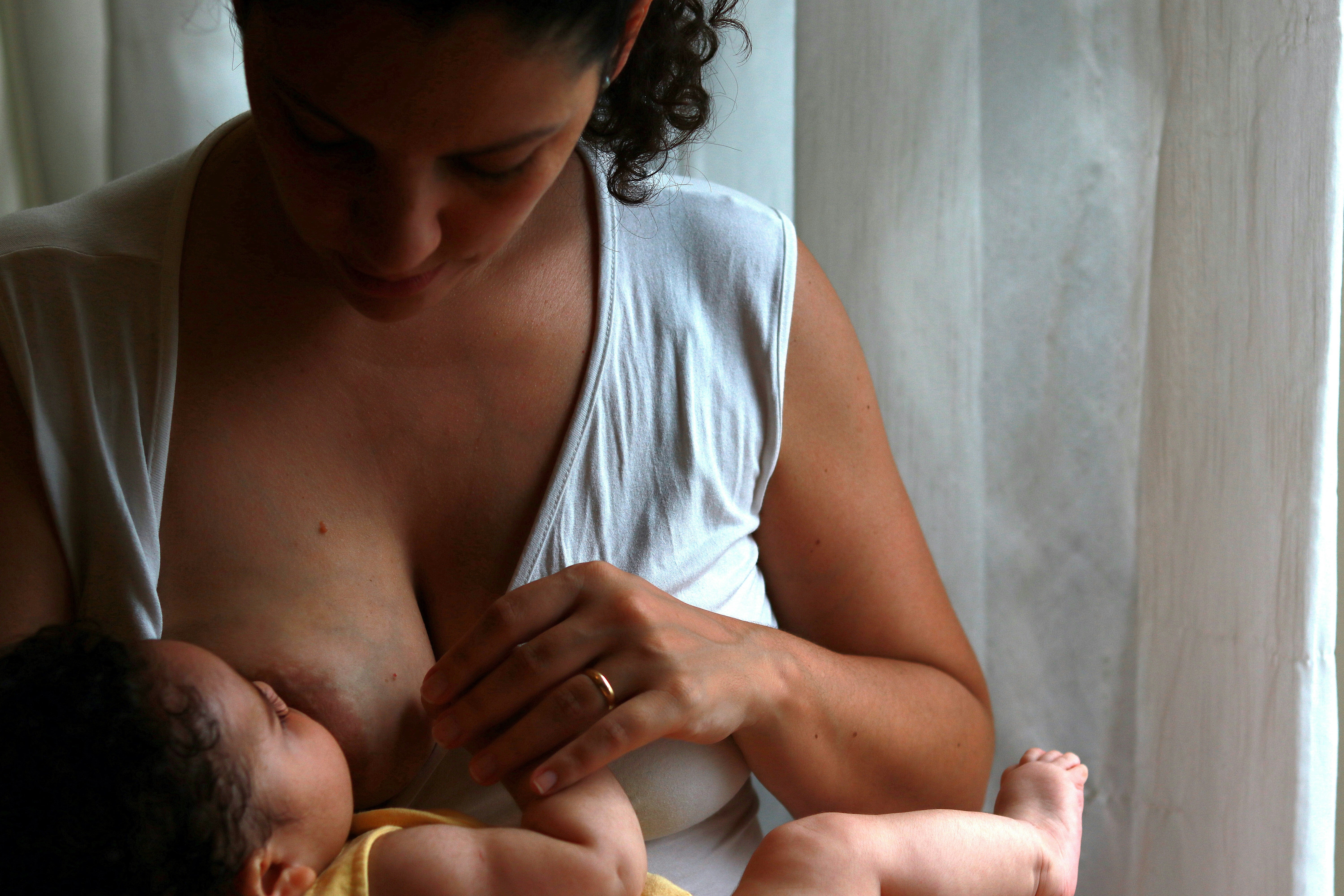 So That's Why Breastfeeding Makes You Feel Wiped Out