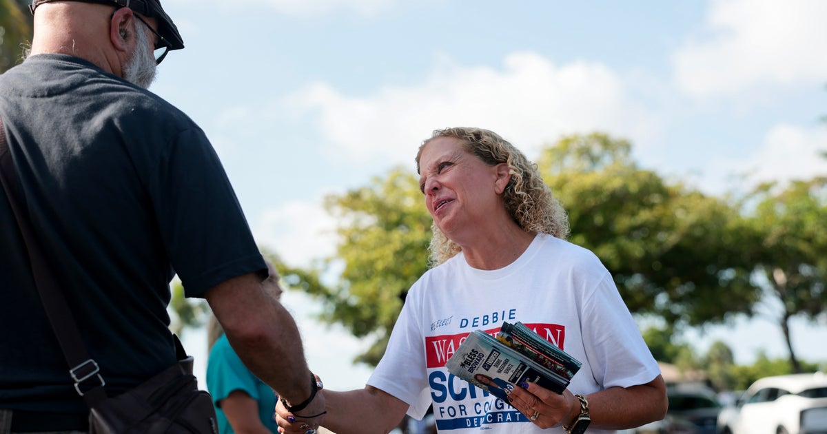 Longtime Florida Democrat Wins Controversial Primary In New District