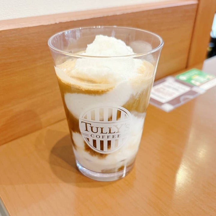 タリーズコーヒー「バニラアフォガート シェイクール」