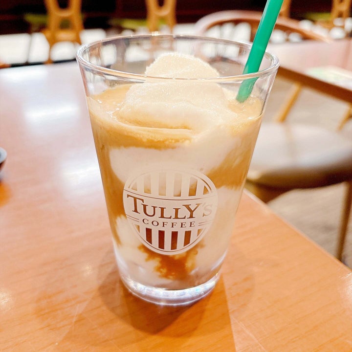 タリーズコーヒー「バニラアフォガート シェイクール」