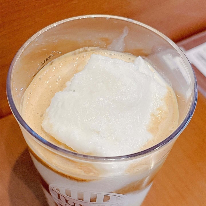 タリーズコーヒー「バニラアフォガート シェイクール」