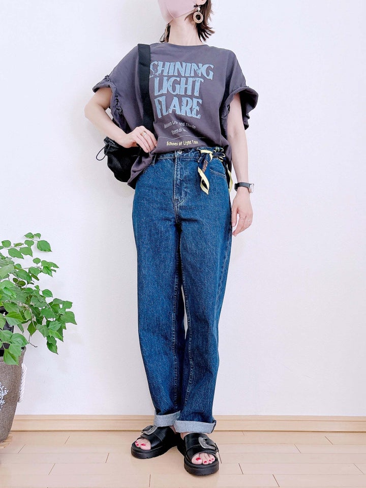 UNIQLO(ユニクロ)「バギージーンズ」のコーディネート