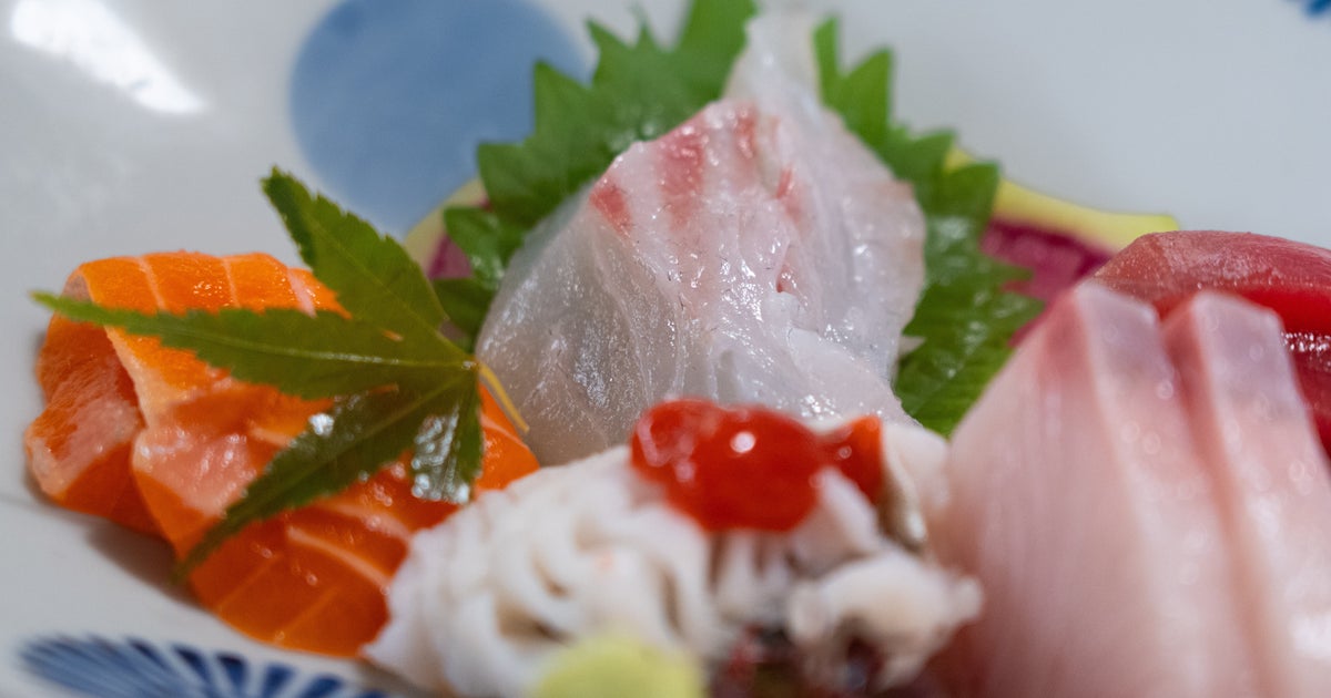 刺身に白い点々…絶対に食べないで。“寄生虫”の恐れ、カルパッチョや寿司で発生も