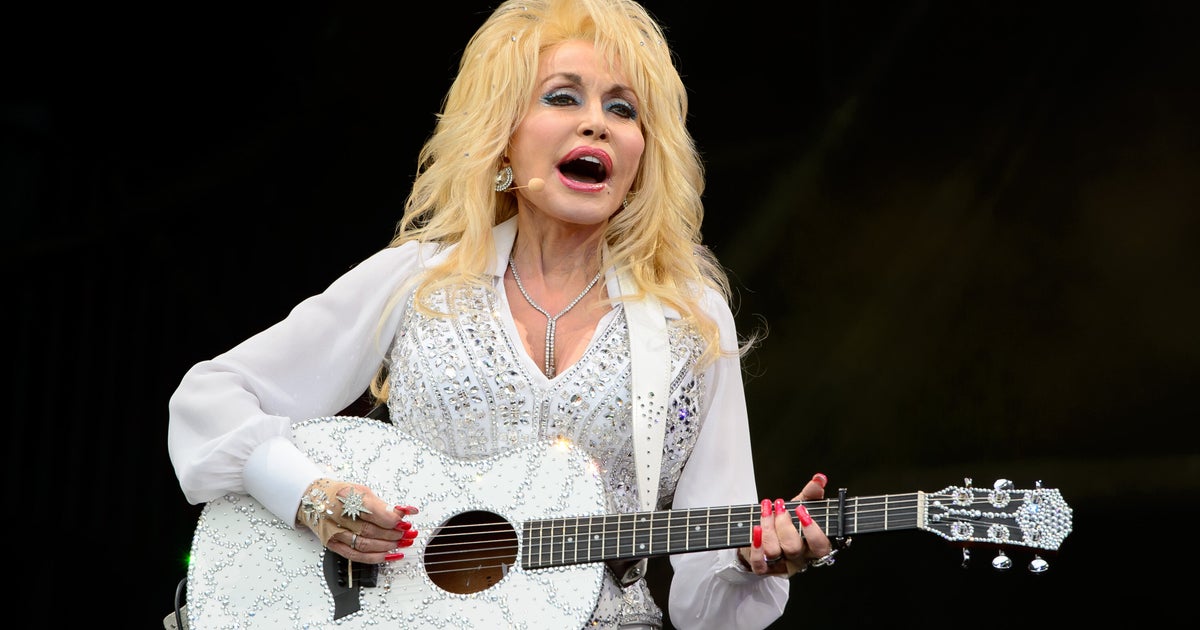 Remembering Dolly Parton's Triumphant And 'Magic' Glastonbury Set