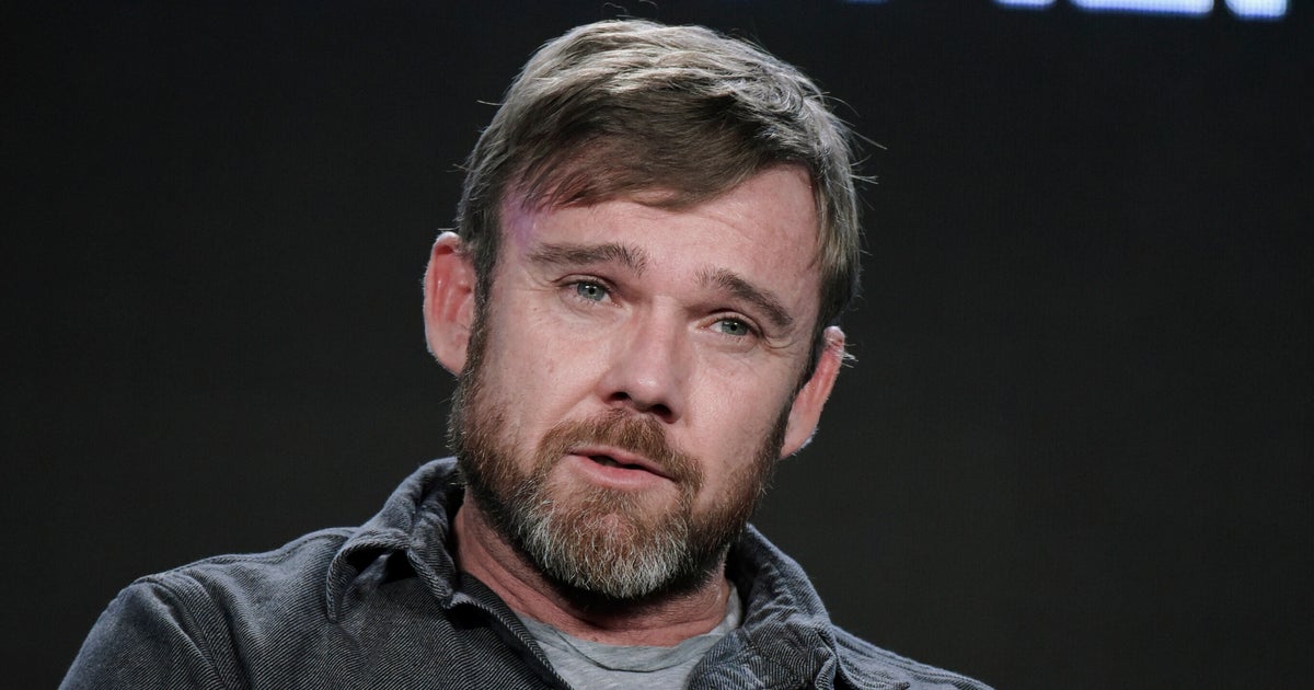 Ricky Schroder Posts Tone-Deaf, Inappropriate Dolly Parton Tribute