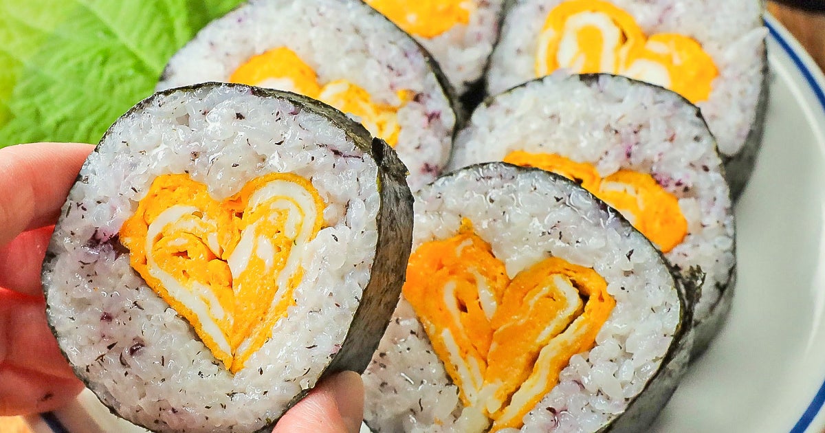 【卵とご飯があったらコレ作っとけ】型なしで簡単！子どもに人気の「卵焼きのり巻き」レシピ