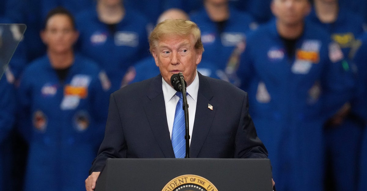 Trump Takes Beautiful Gesture About Astronaut's Late Wife And Somehow Makes It About Himself