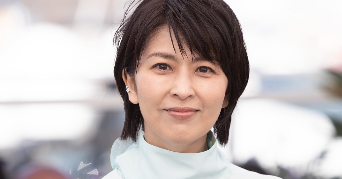 松たか子×松村北斗の恋愛映画、韓国版ポスターに「マジでセンス良い」「惹き込まれる」と絶賛の声。日本版と比べると?