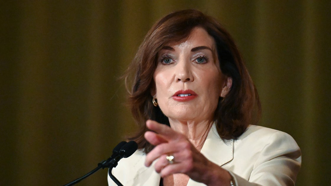 Governor Hochul Wears Hijab, Sparks Conservative Criticism