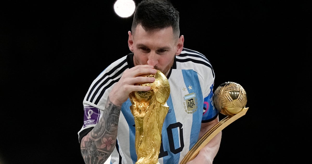Lionel Messi Says Hes Retiring From Playing For Argentina Lionel Messi Says Hes Retiring From Playing For Argentina