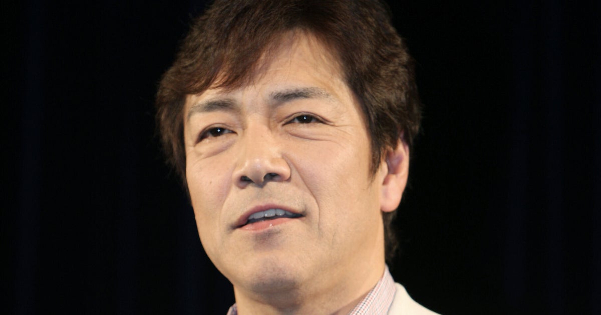 野口五郎、自宅ガーデニングで咲き誇る真っ赤な“ミニバラ”を披露⇨「とっても綺麗」「愛が実を結んだ」の声