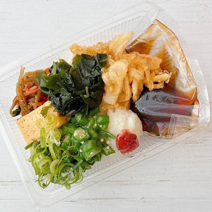 丸亀製麺「梅おろしオクラうどん弁当」