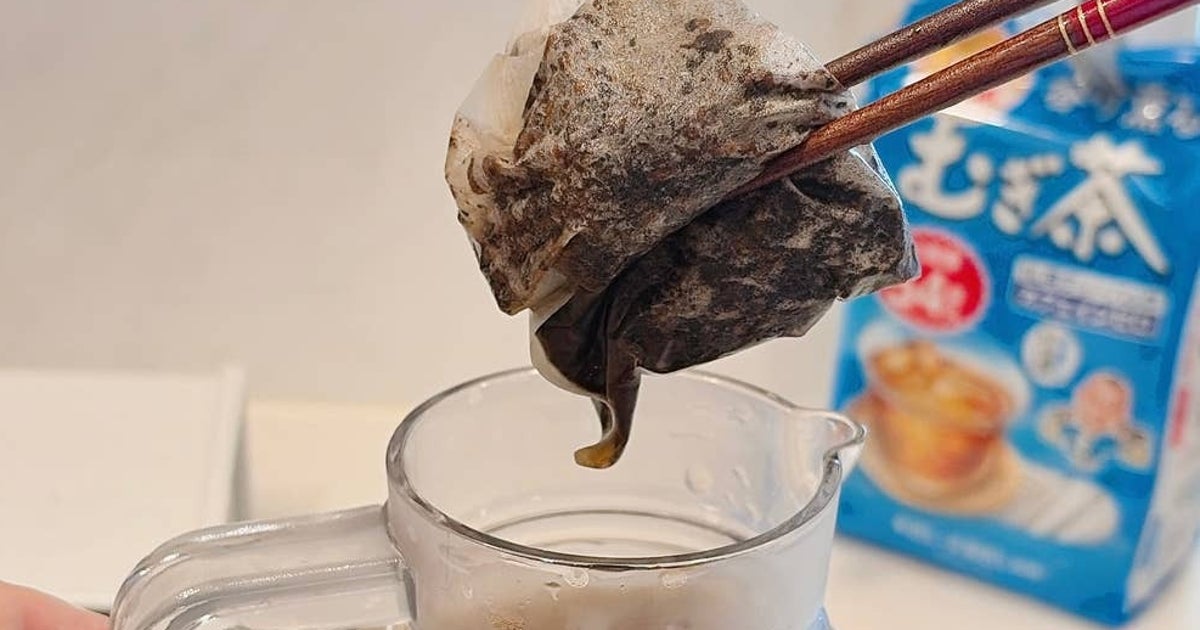 麦茶パックはそのまま捨てないで！キッチン掃除に役立つ「ライフハック」簡単に水垢や油汚れが取れて感動した！《やってみた》