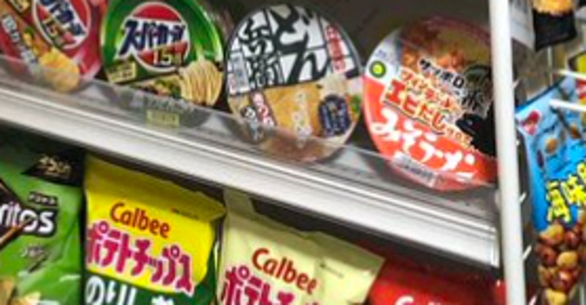 家にコンビニがあったら便利ですよね⇒本当に作っちゃった!商品が並ぶ“自宅コンビニ”に「その手があったか!」